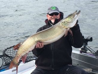 Reynders Wins Midwest Musky Classic